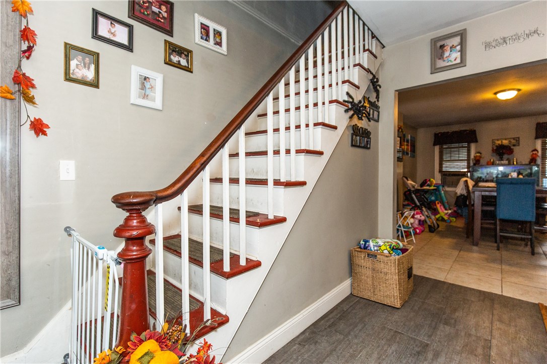 35 Middle Street Cumberland, RI 02864 - Photo 24 of 33 Stairway