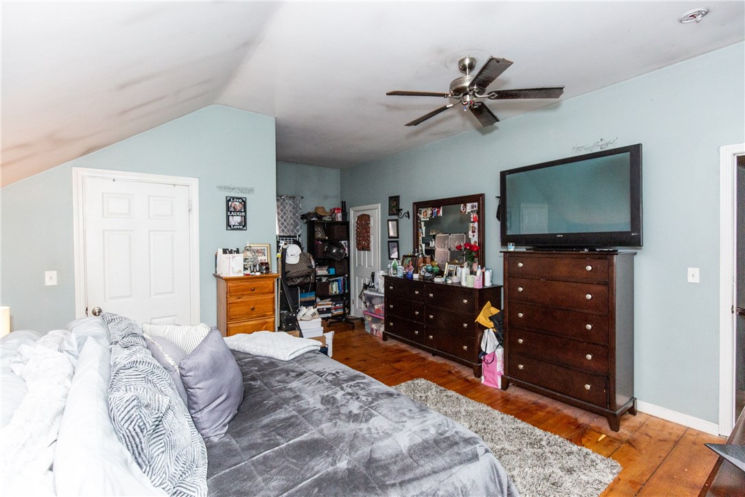 35 Middle Street Cumberland, RI 02864 - Photo 27 of 33 Bedroom