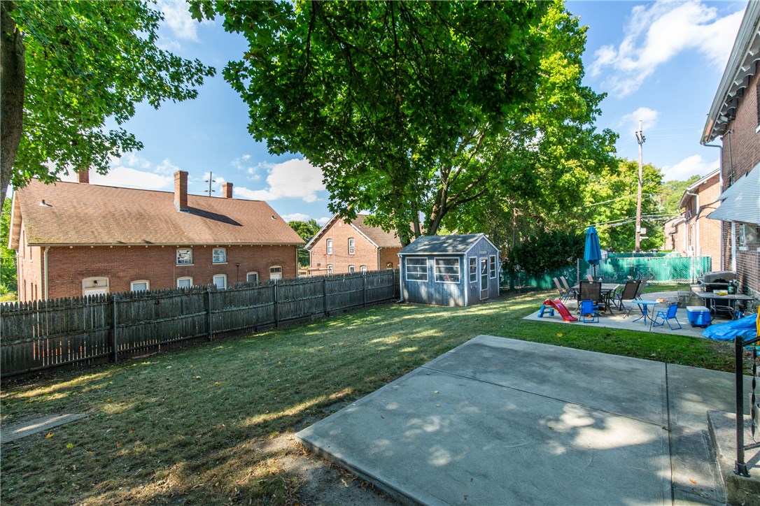 35 Middle Street Cumberland, RI 02864 - Photo 31 of 33 Yard