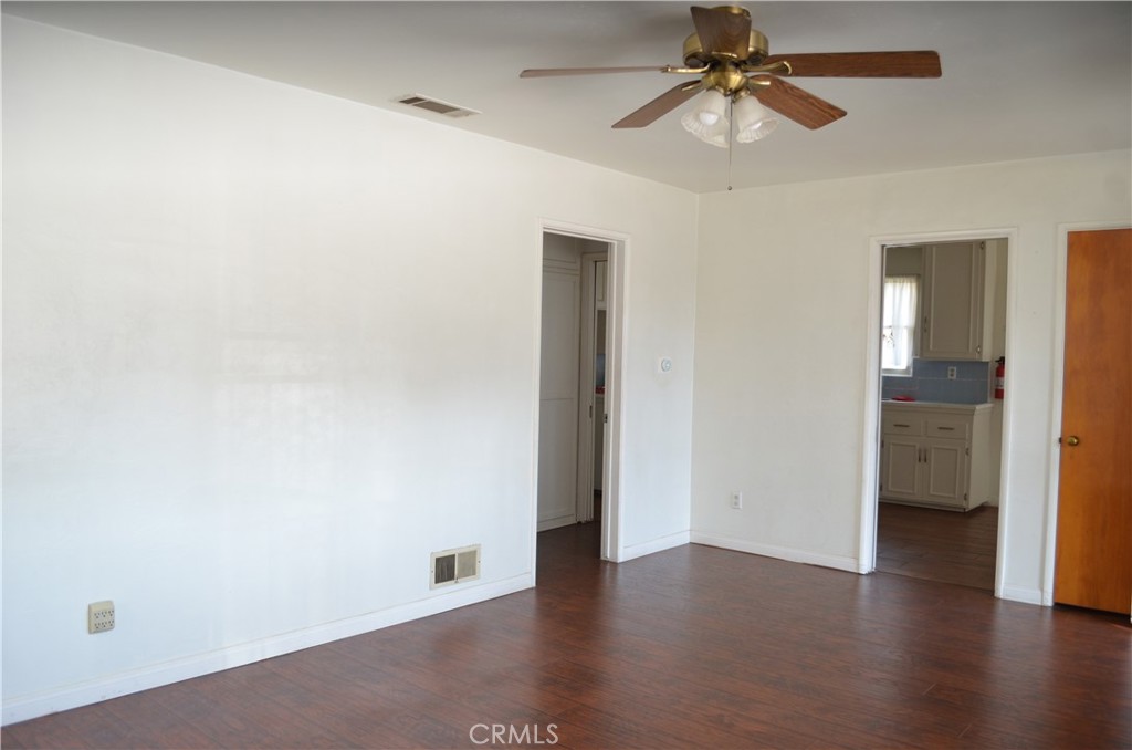 4139 St George Place Riverside, CA 92504 - Photo 5 of 42 Left Corner view of the living room