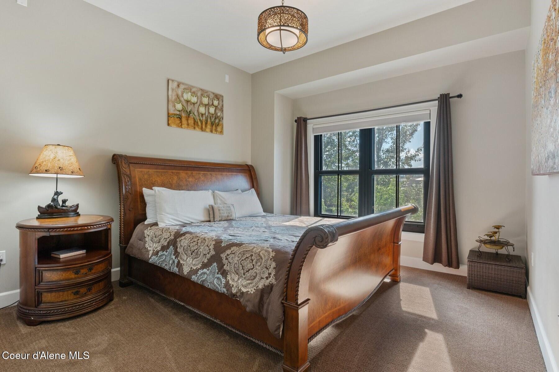 606 Sandpoint Avenue Sandpoint, ID 83864 - Photo 19 of 84 Guest Bedroom #1