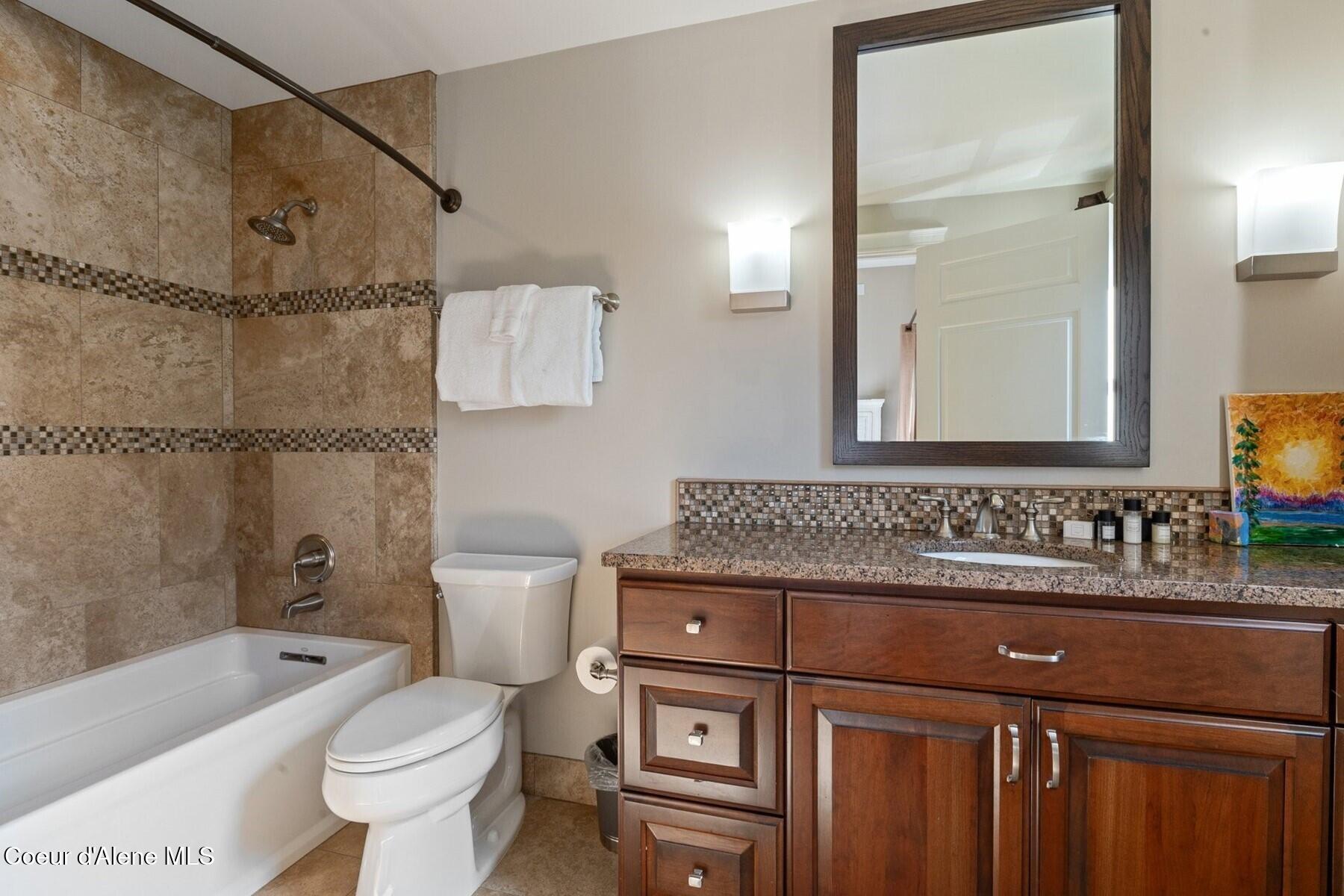 606 Sandpoint Avenue Sandpoint, ID 83864 - Photo 22 of 84 Guest Bath #2