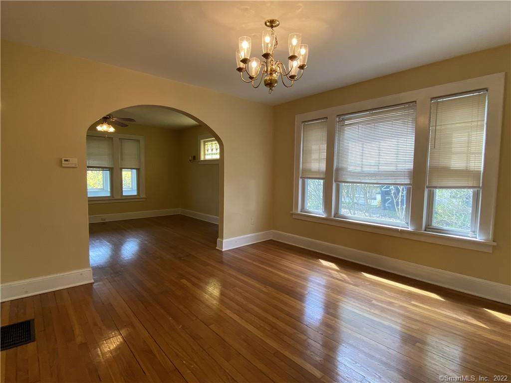 25 4th Street Norwalk, CT 06855 - Photo 4 of 18