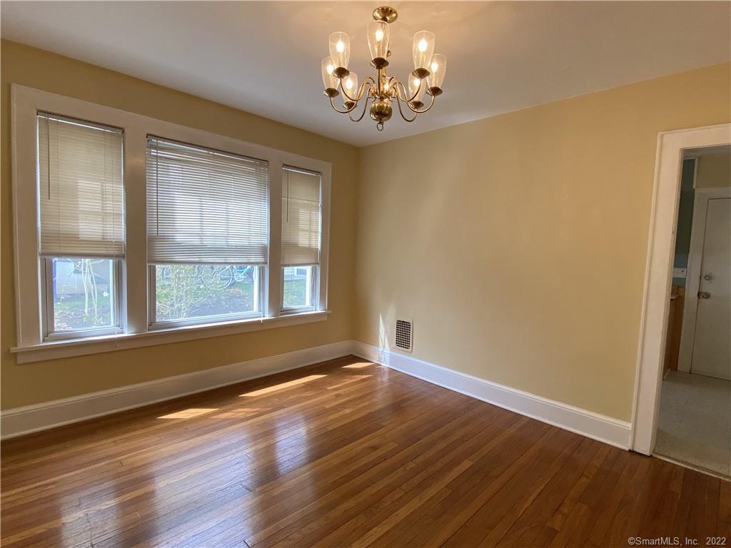 25 4th Street Norwalk, CT 06855 - Photo 5 of 18