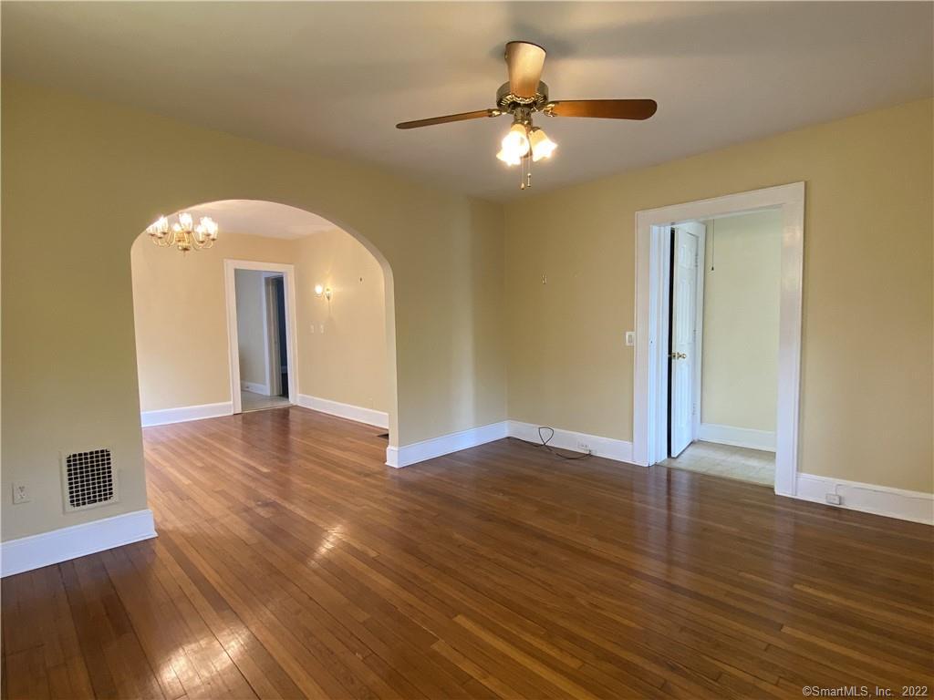 25 4th Street Norwalk, CT 06855 - Photo 6 of 18