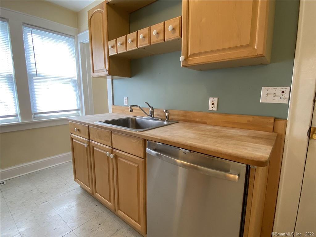 25 4th Street Norwalk, CT 06855 - Photo 8 of 18