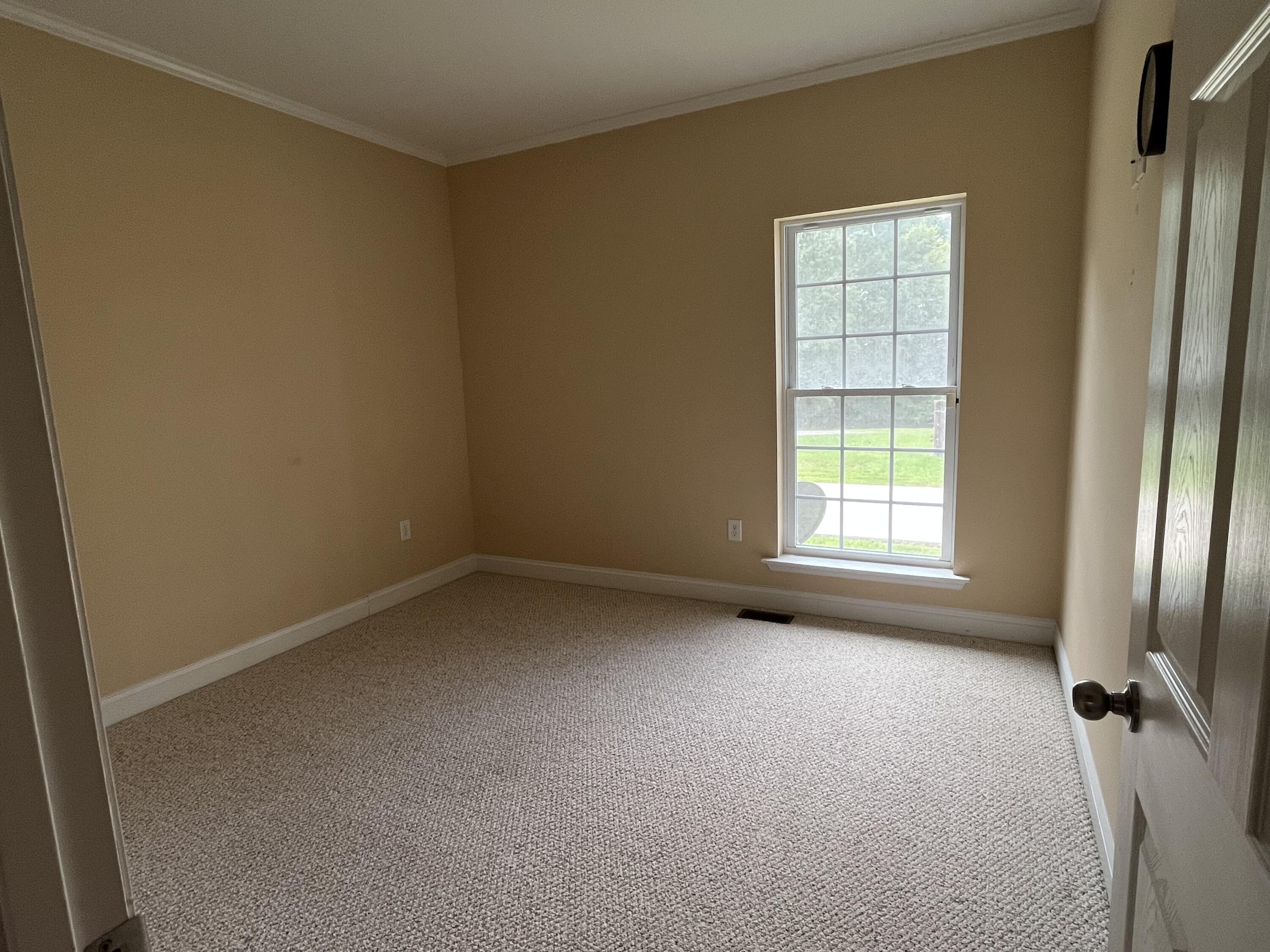 450 Jefferson Street McCormick, SC 29835 - Photo 11 of 18 Bedroom 3