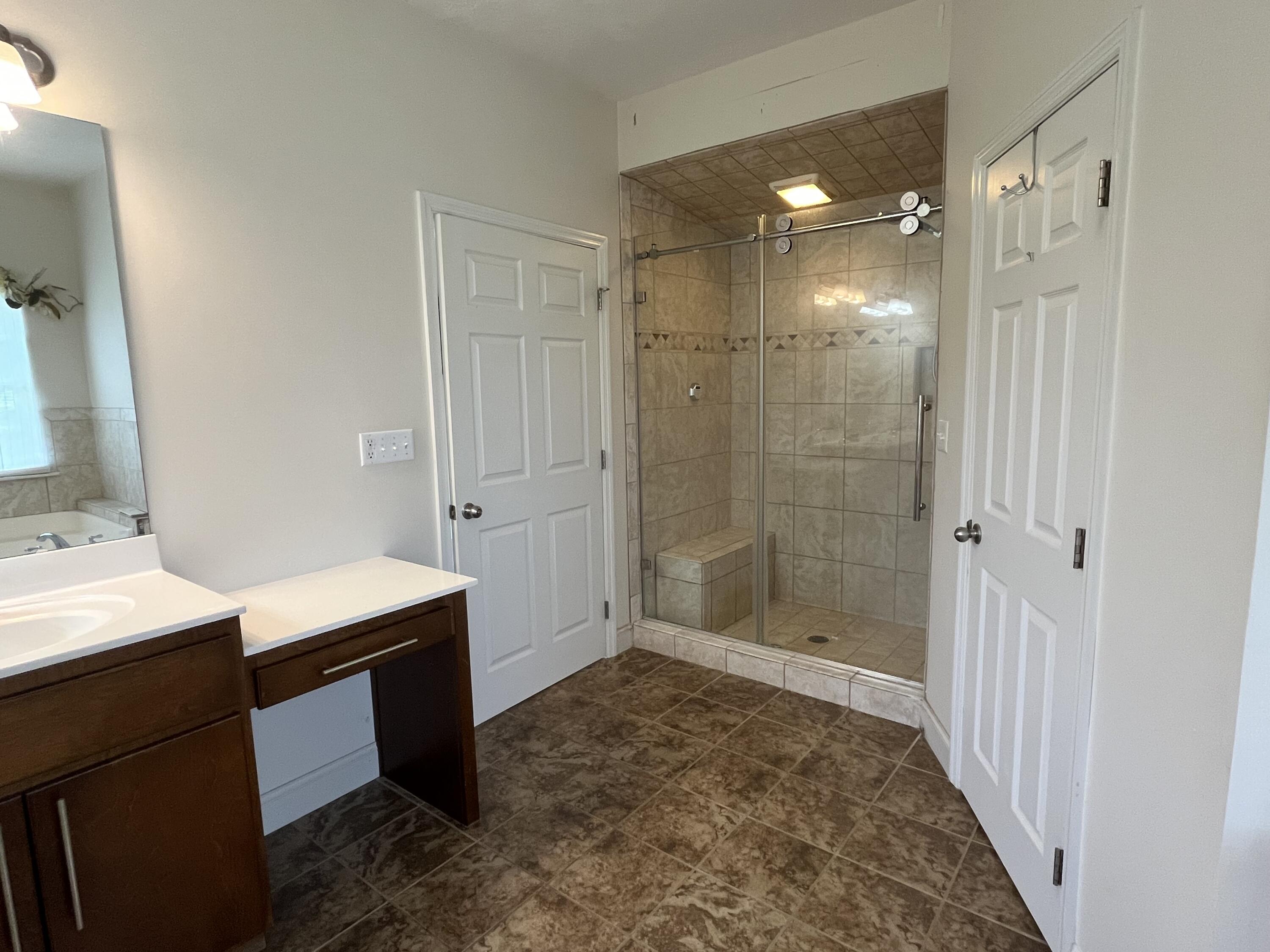 450 Jefferson Street McCormick, SC 29835 - Photo 9 of 18 IMG_0332