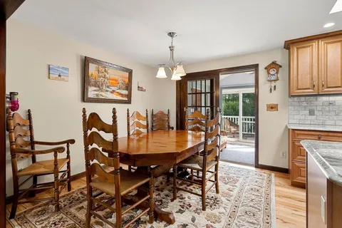 $660,000 | 23 Lincolnshire Drive, Haverhill, MA 01835