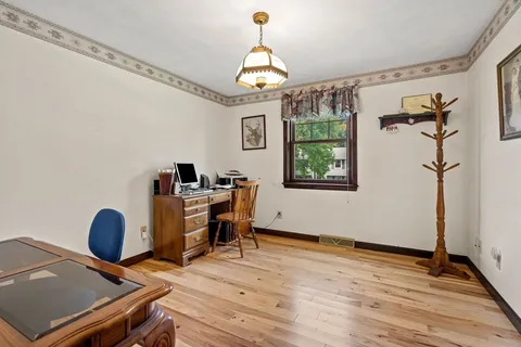 $660,000 | 23 Lincolnshire Drive, Haverhill, MA 01835