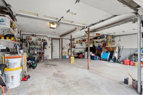 $660,000 | 23 Lincolnshire Drive, Haverhill, MA 01835