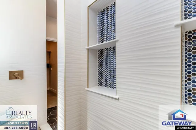 $739,900 | 2685 Heathrow Avenue, Casper, WY 82609