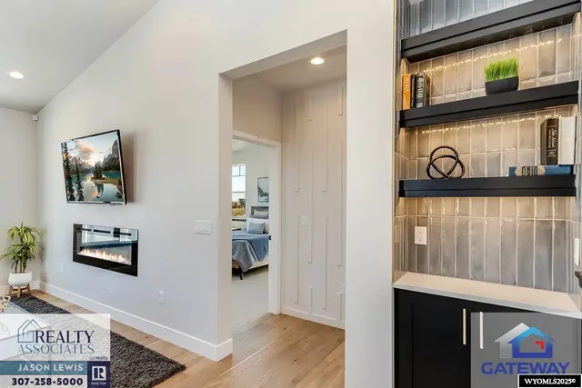 $739,900 | 2685 Heathrow Avenue, Casper, WY 82609