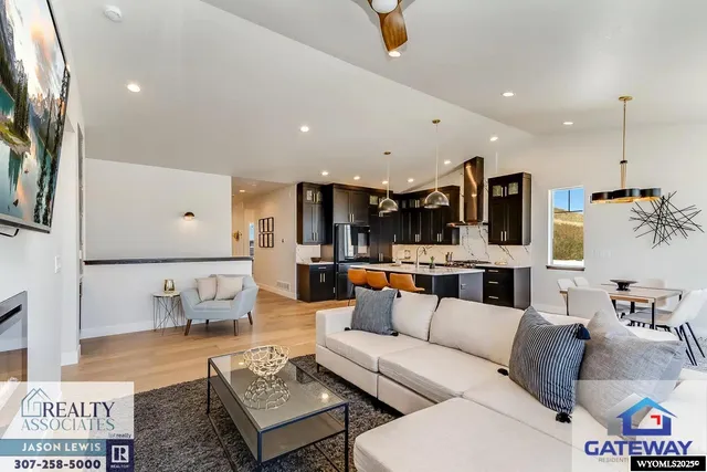 $739,900 | 2685 Heathrow Avenue, Casper, WY 82609