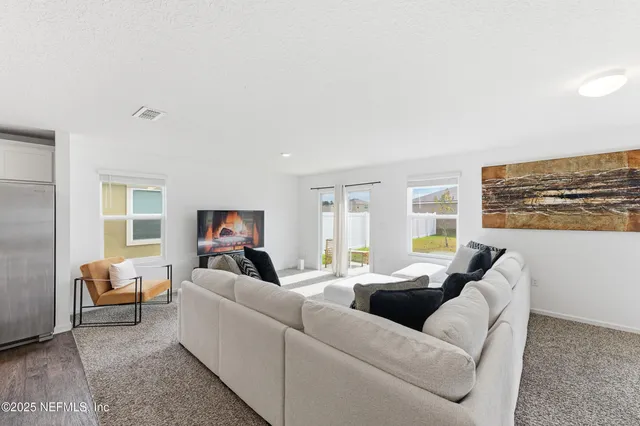 $290,000 | 2437 Falling Star Ln Green Cove Springs, Green Cove Springs, FL 32043