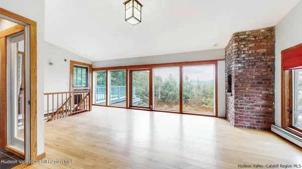 $4,800 | 376 Abbey Road, Mount Tremper, NY 12457