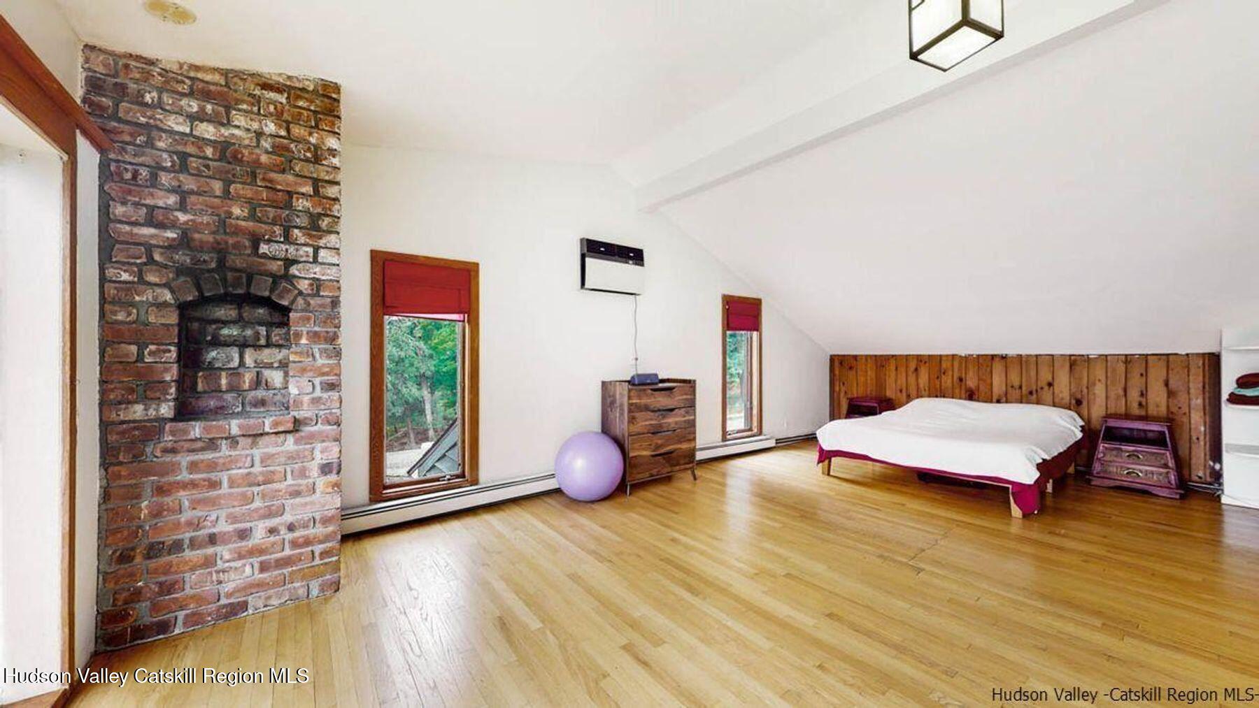 376 Abbey Road Mount Tremper, NY 12457 - Photo 16 of 24 photo_online_017