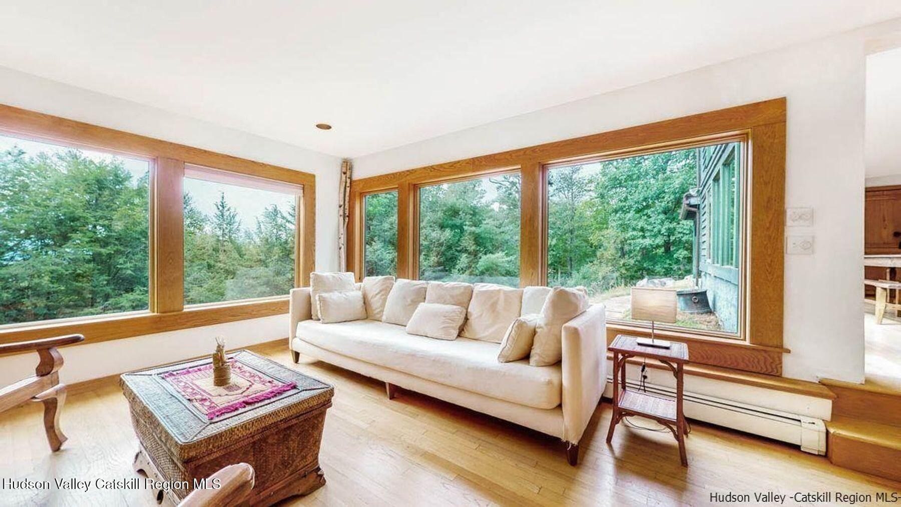 376 Abbey Road Mount Tremper, NY 12457 - Photo 10 of 24 photo_online_011