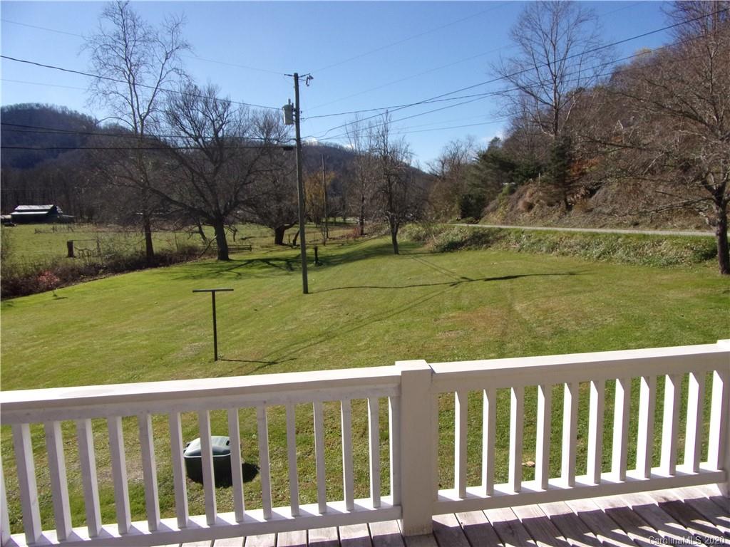 27 Maney Branch Road Weaverville, NC 28787 - Photo 25 of 42 Gallery Image 25