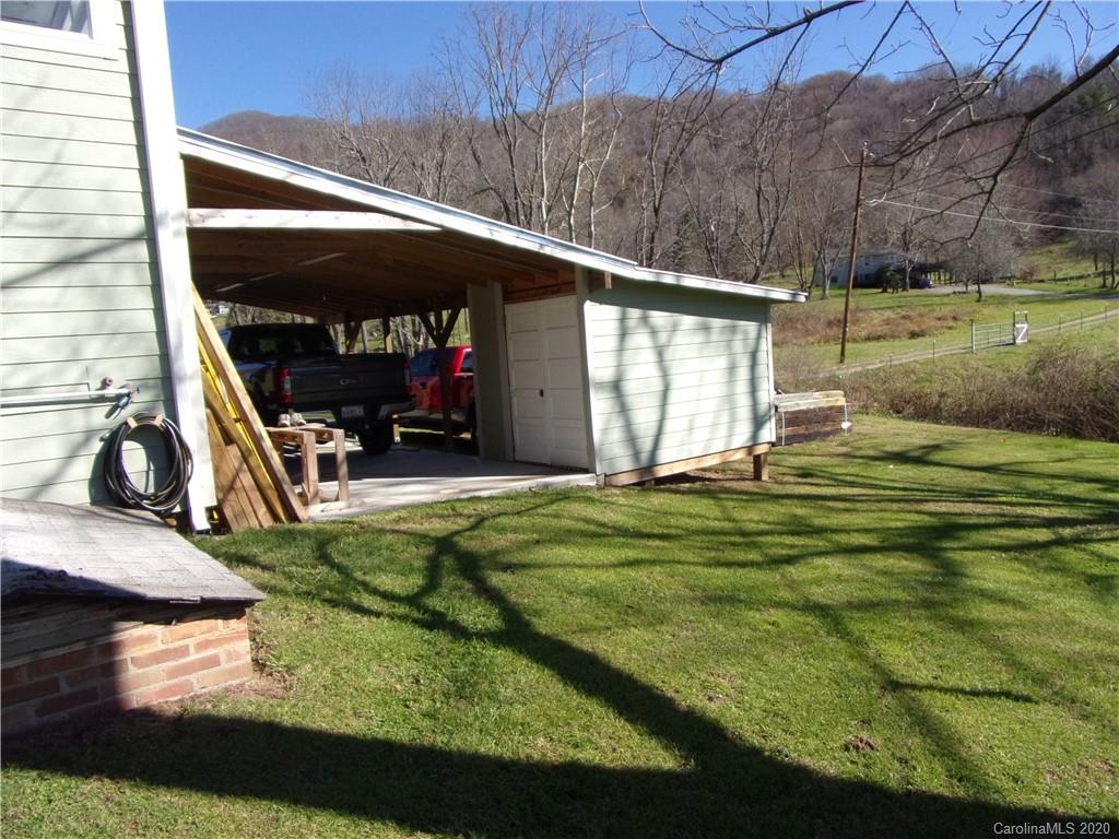 27 Maney Branch Road Weaverville, NC 28787 - Photo 37 of 42 Gallery Image 37