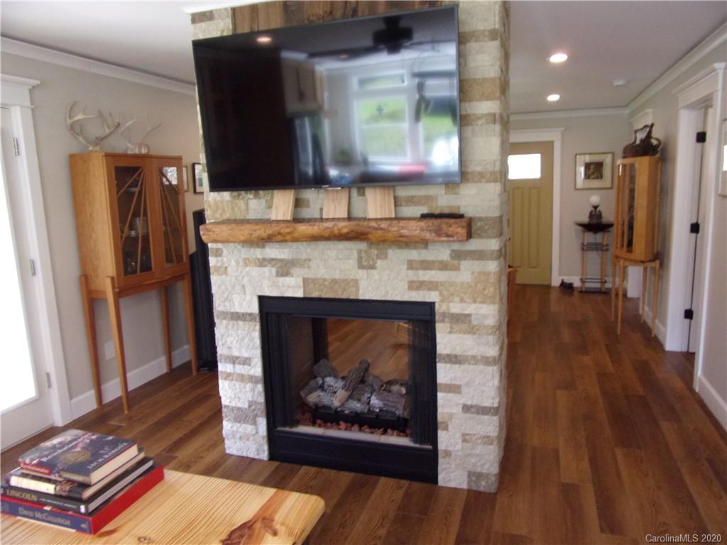 27 Maney Branch Road Weaverville, NC 28787 - Photo 10 of 42 Gallery Image 10