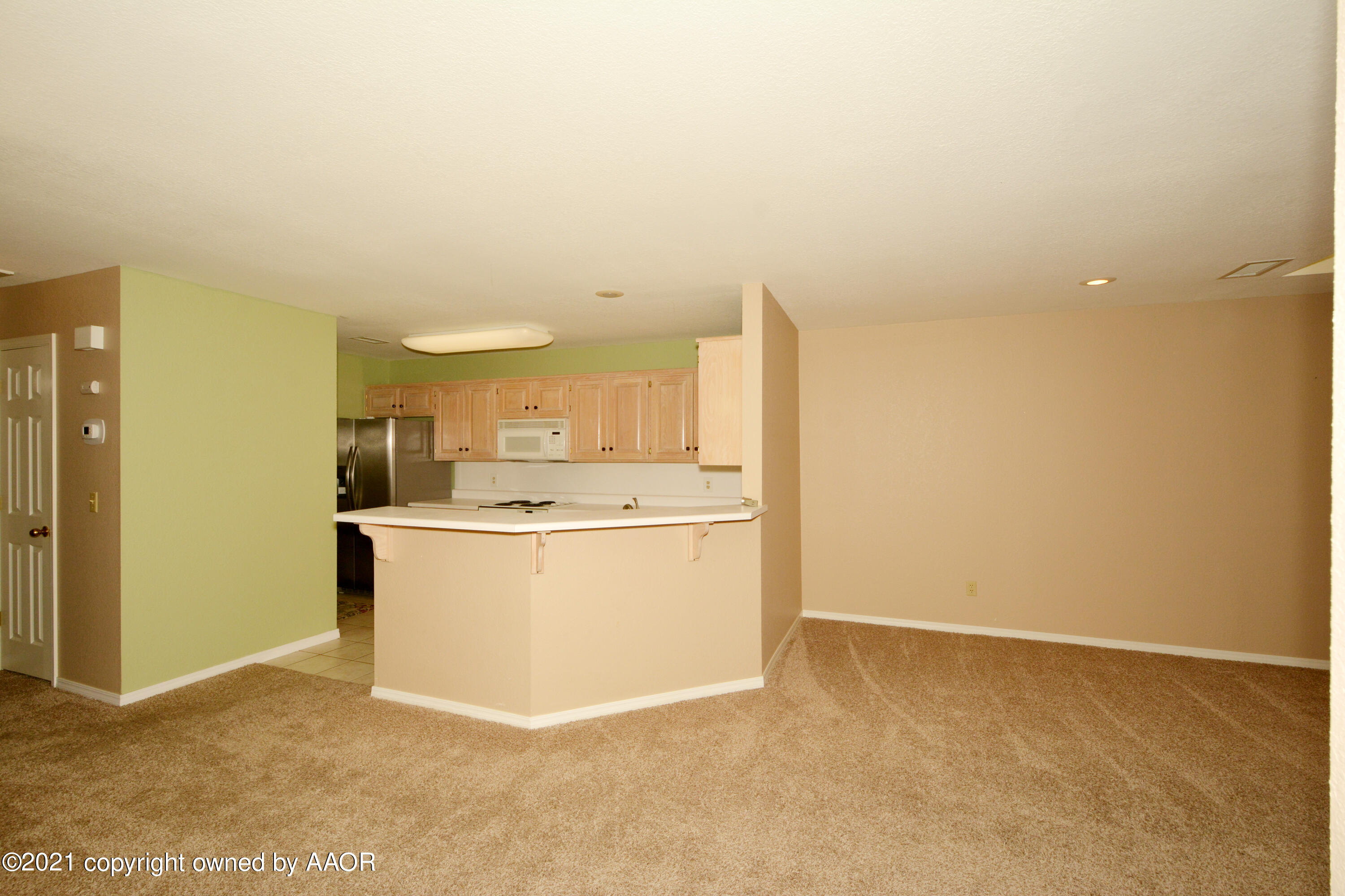 3117 Hobbs Road Amarillo, TX 79109 - Photo 2 of 20 6 Kitchen