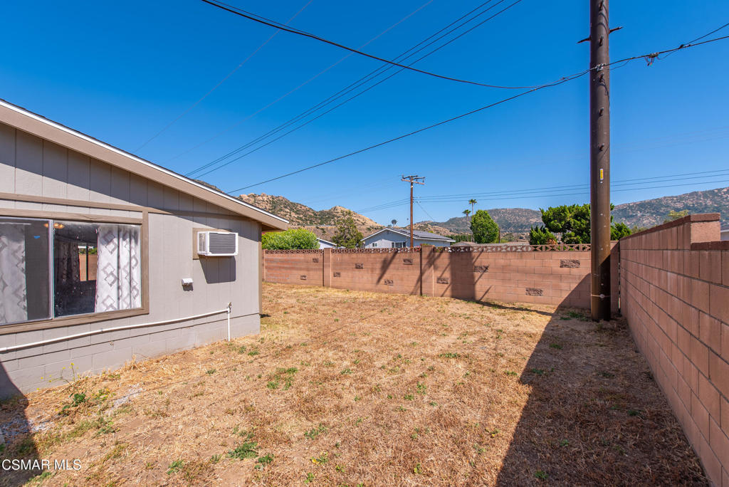 6524 Menlo Street Simi Valley, CA 93063 - Photo 40 of 51