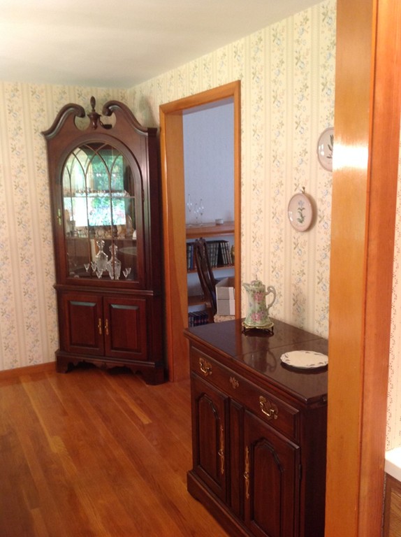 22 Cutler Road Paxton, MA 01612 - Photo 7 of 23 Gallery Image 7