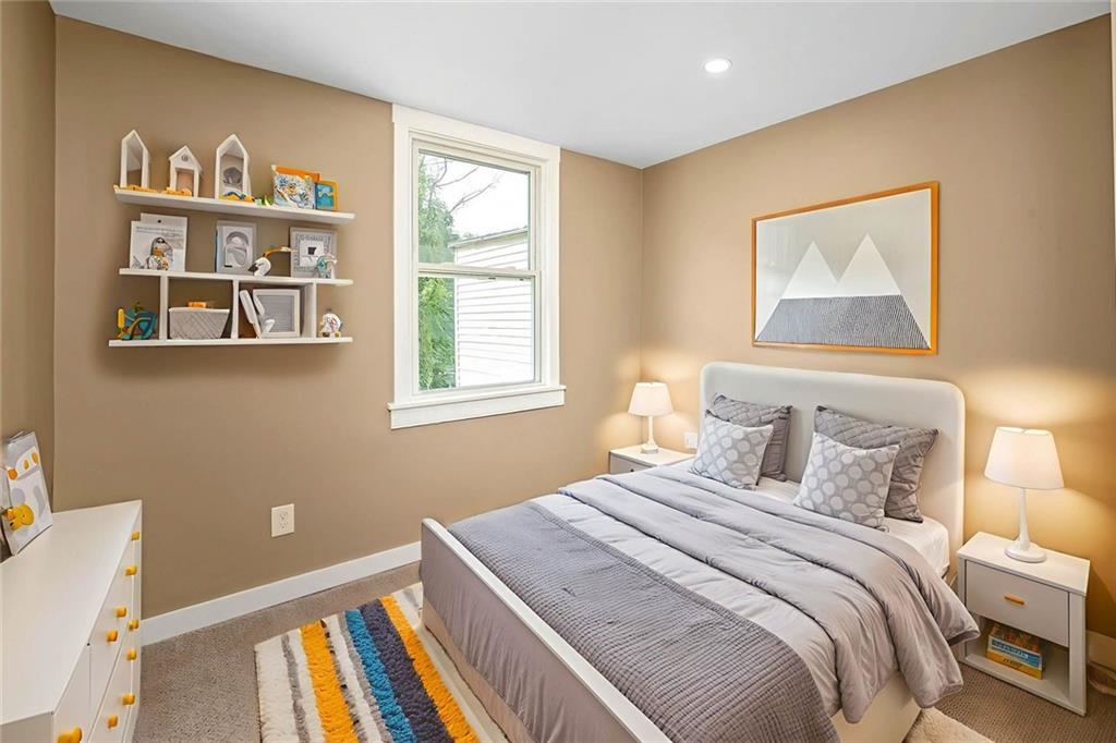 117 Fountain Street Pittsburgh, PA 15212 - Photo 13 of 21 Bedroom on second floor.