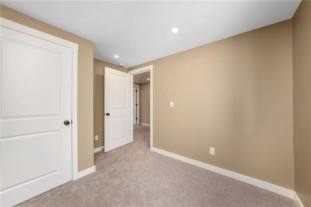 117 Fountain Street Pittsburgh, PA 15212 - Photo 15 of 21 Bedroom on second floor.