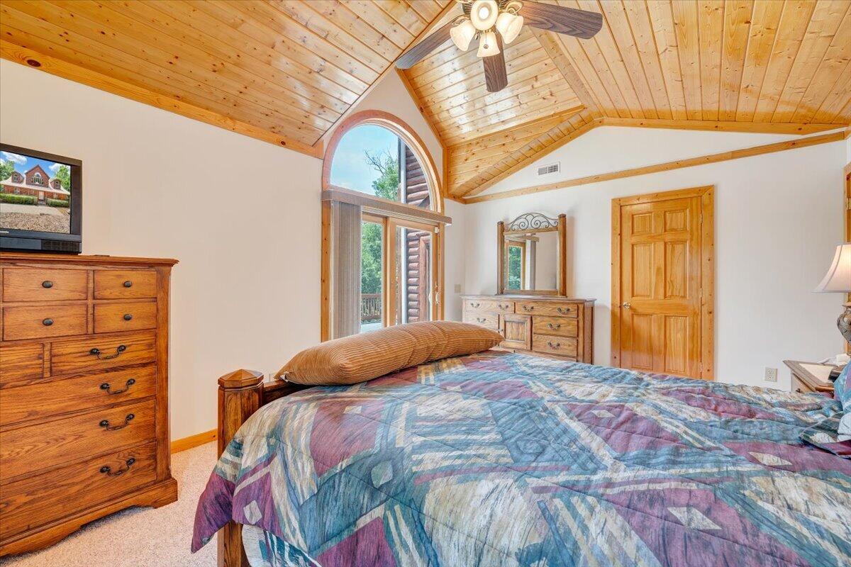 461 Sunset Bay Road Gretna, VA 24557 - Photo 27 of 74 27-MIB09474