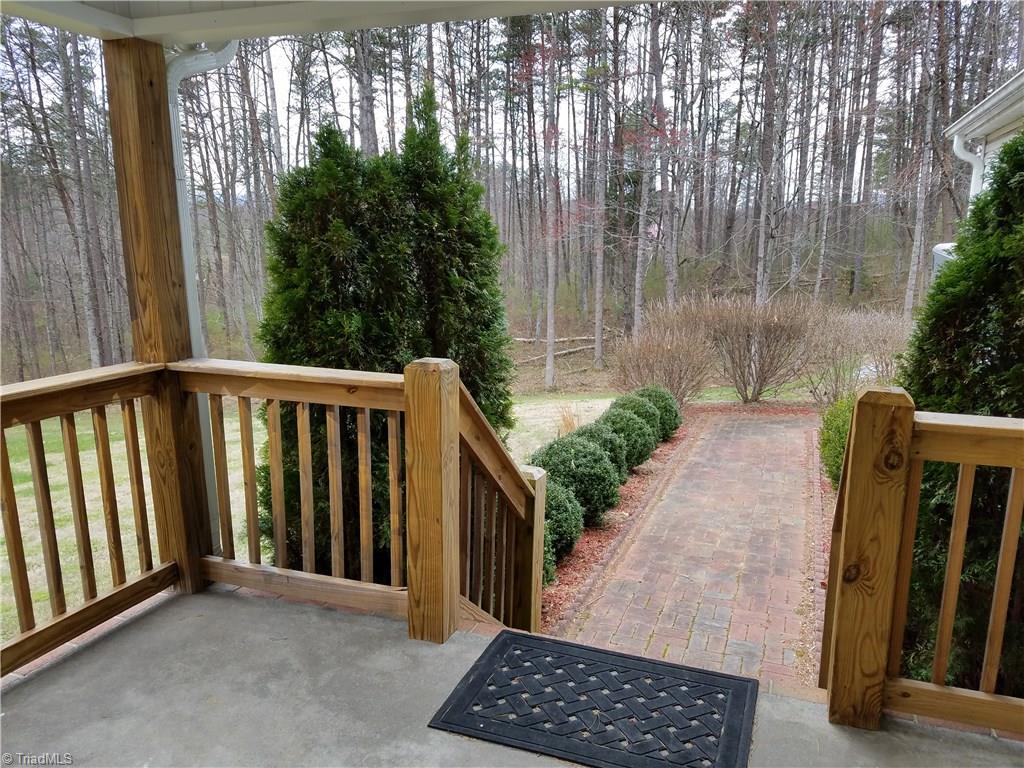 NICE BRICK WALK-WAY