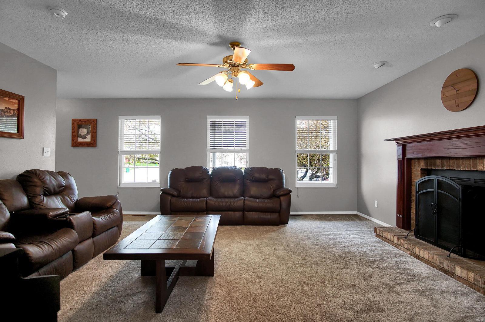 1532 Lincoln Farm Road O'Fallon, IL 62269 - Photo 5 of 25