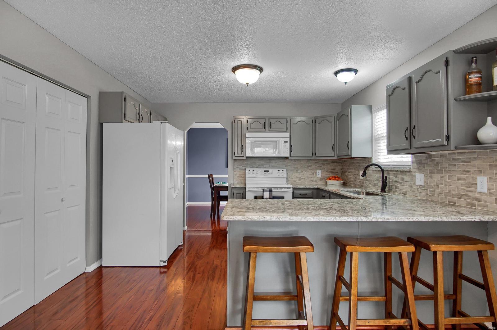 1532 Lincoln Farm Road O'Fallon, IL 62269 - Photo 7 of 25