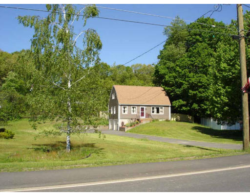 154 Old Amherst Road Sunderland, MA 01375 - Photo 5 of 13 Gallery Image 5