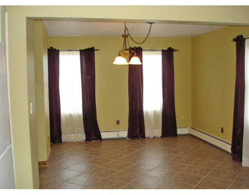 154 Old Amherst Road Sunderland, MA 01375 - Photo 9 of 13 Gallery Image 9