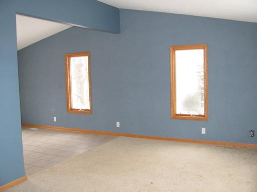 553 B S 10000 Road West Bonfield, IL 60913 - Photo 2 of 15