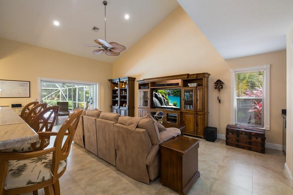 22260 Collington Drive Boca Raton, FL 33428 - Photo 11 of 46 Photo 11
