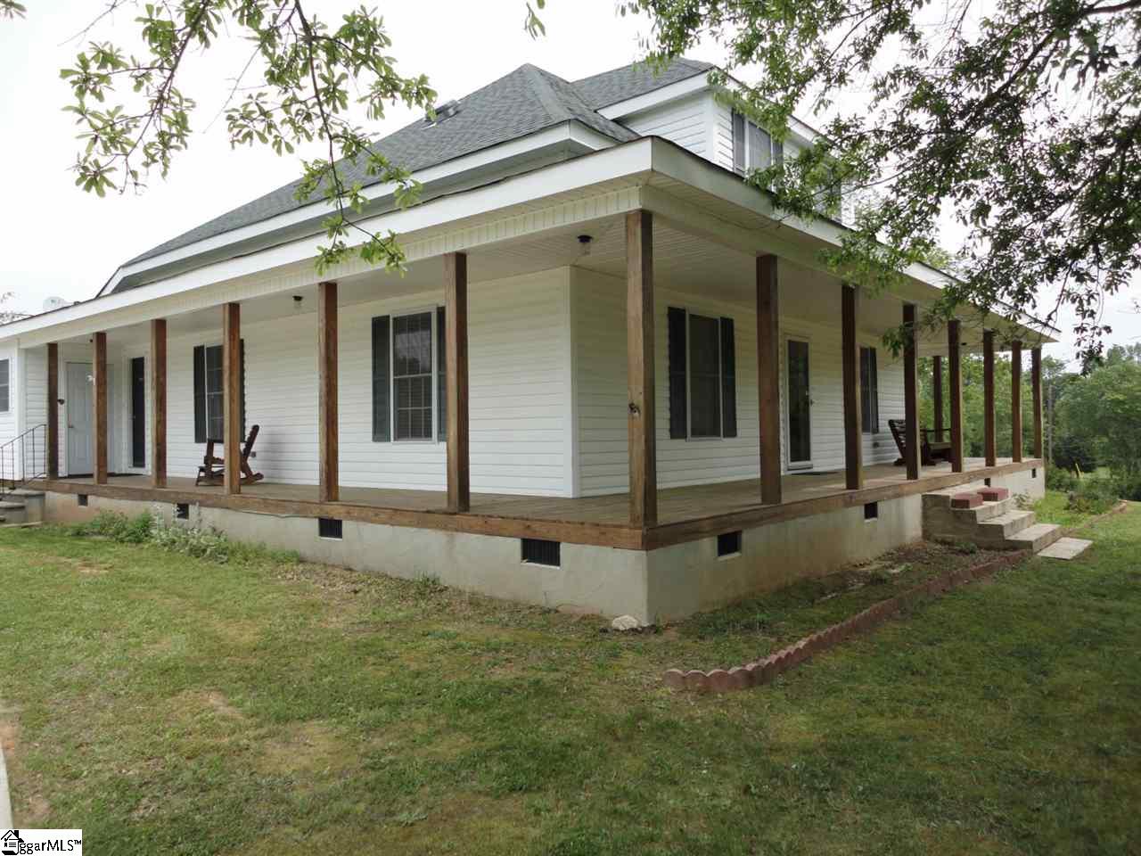 695 West Ridgeway Road Honea Path, SC 29654 - Photo 2 of 36