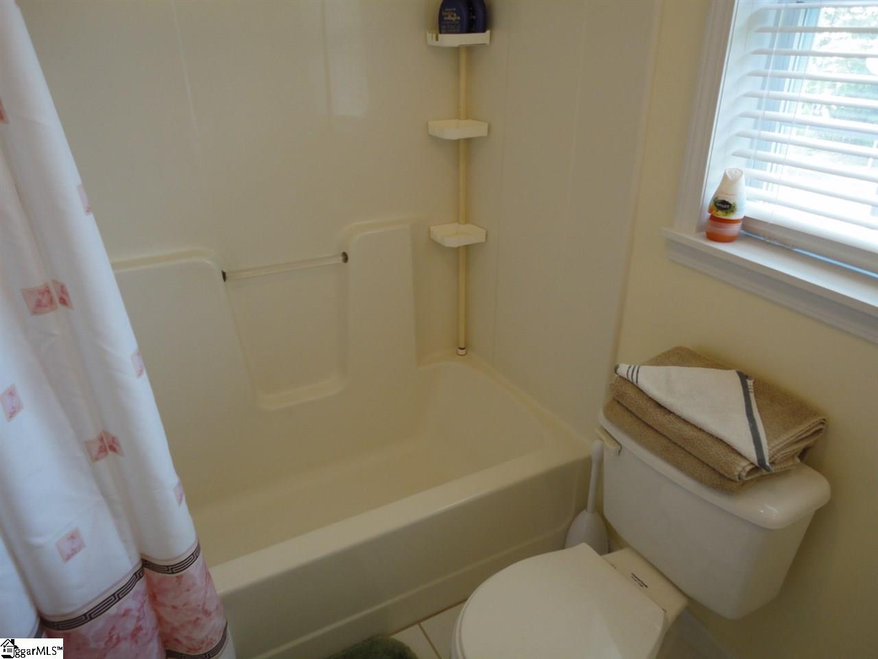 695 West Ridgeway Road Honea Path, SC 29654 - Photo 26 of 36