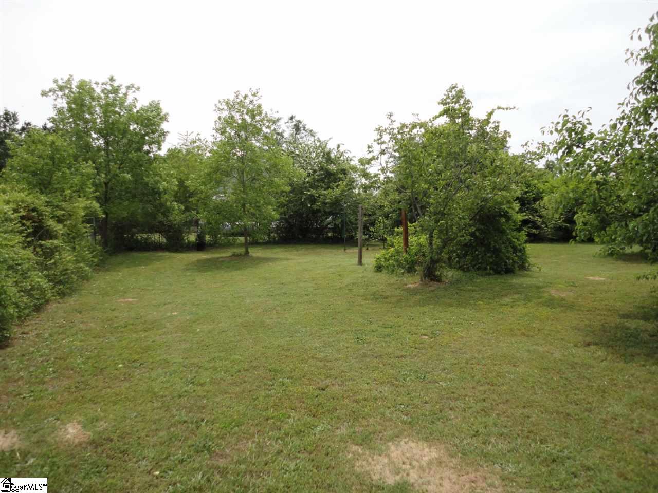 695 West Ridgeway Road Honea Path, SC 29654 - Photo 32 of 36