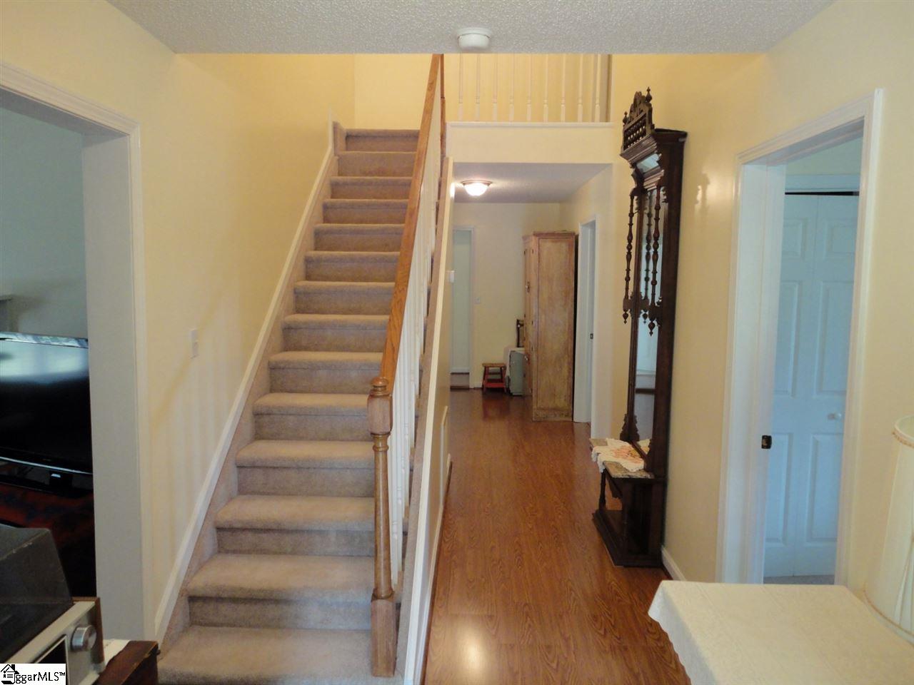695 West Ridgeway Road Honea Path, SC 29654 - Photo 7 of 36