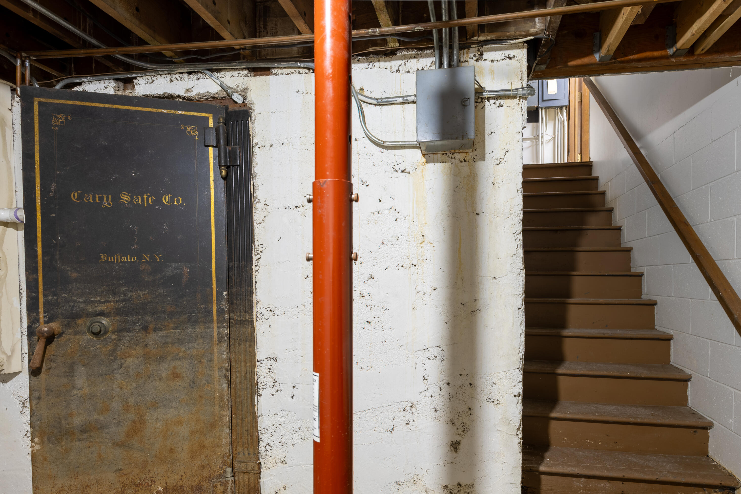 101 West Spring Street Bloomingdale, MI 49026 - Photo 16 of 34 Douglas_Bank-20