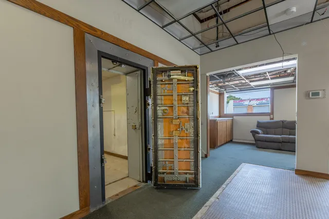 $134,000 | 101 West Spring Street, Bloomingdale, MI 49026