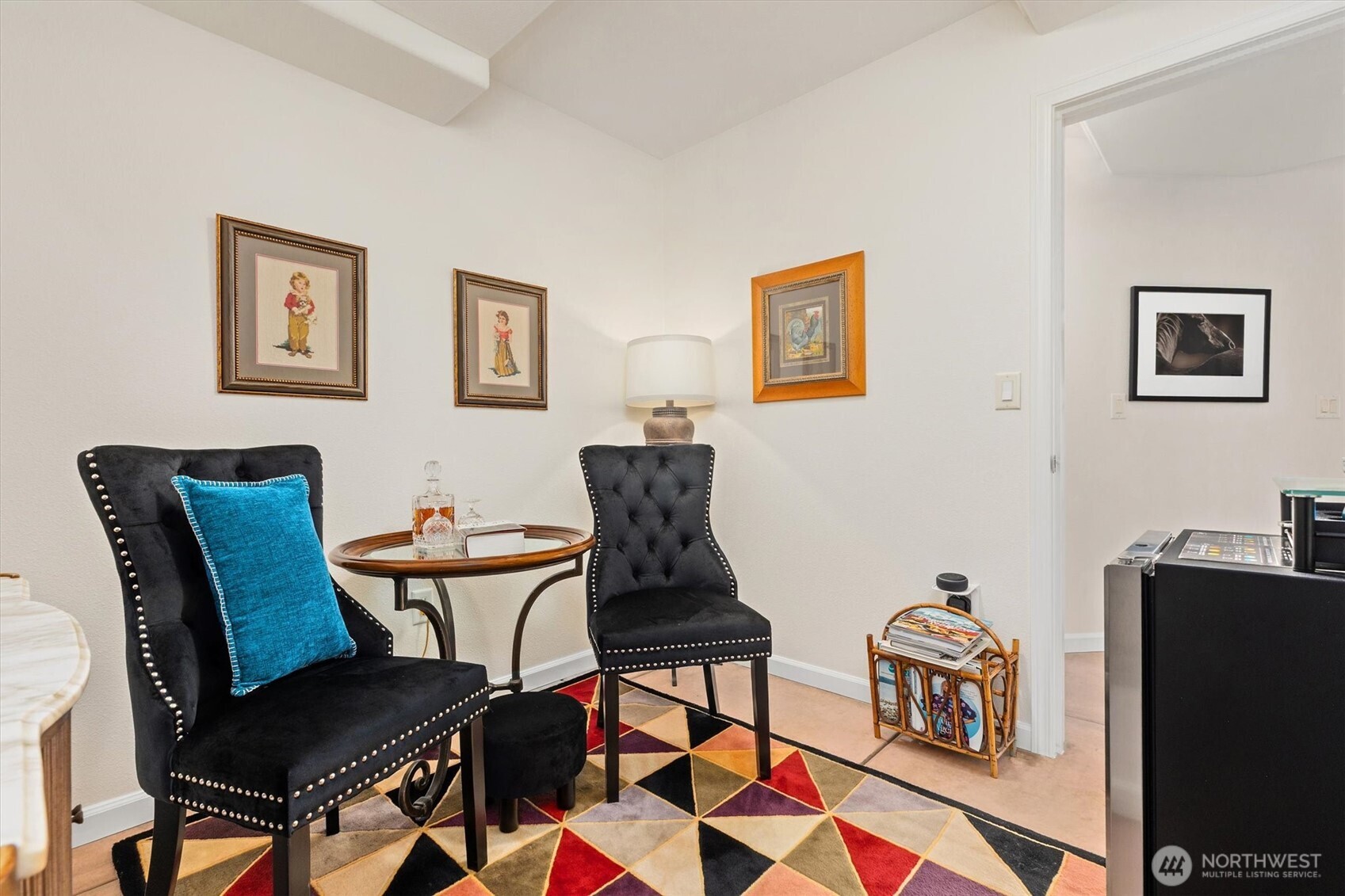 4946 Pleasant Glade Road Northeast Olympia, WA 98516 - Photo 23 of 38 a view of a workspace with furniture