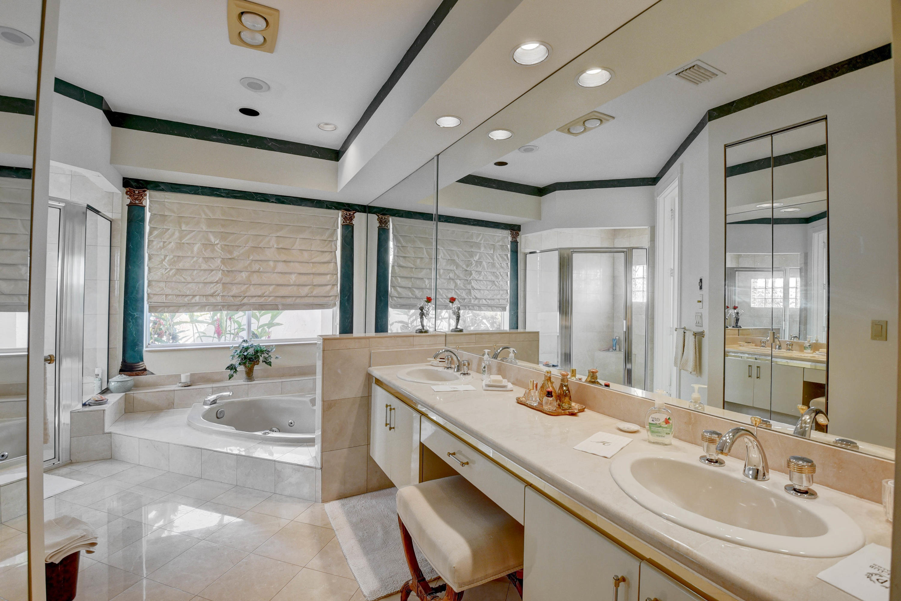 5341 Ascot Bend Road Boca Raton, FL 33496 - Photo 11 of 27 MONTAIGNE MASTER BATH