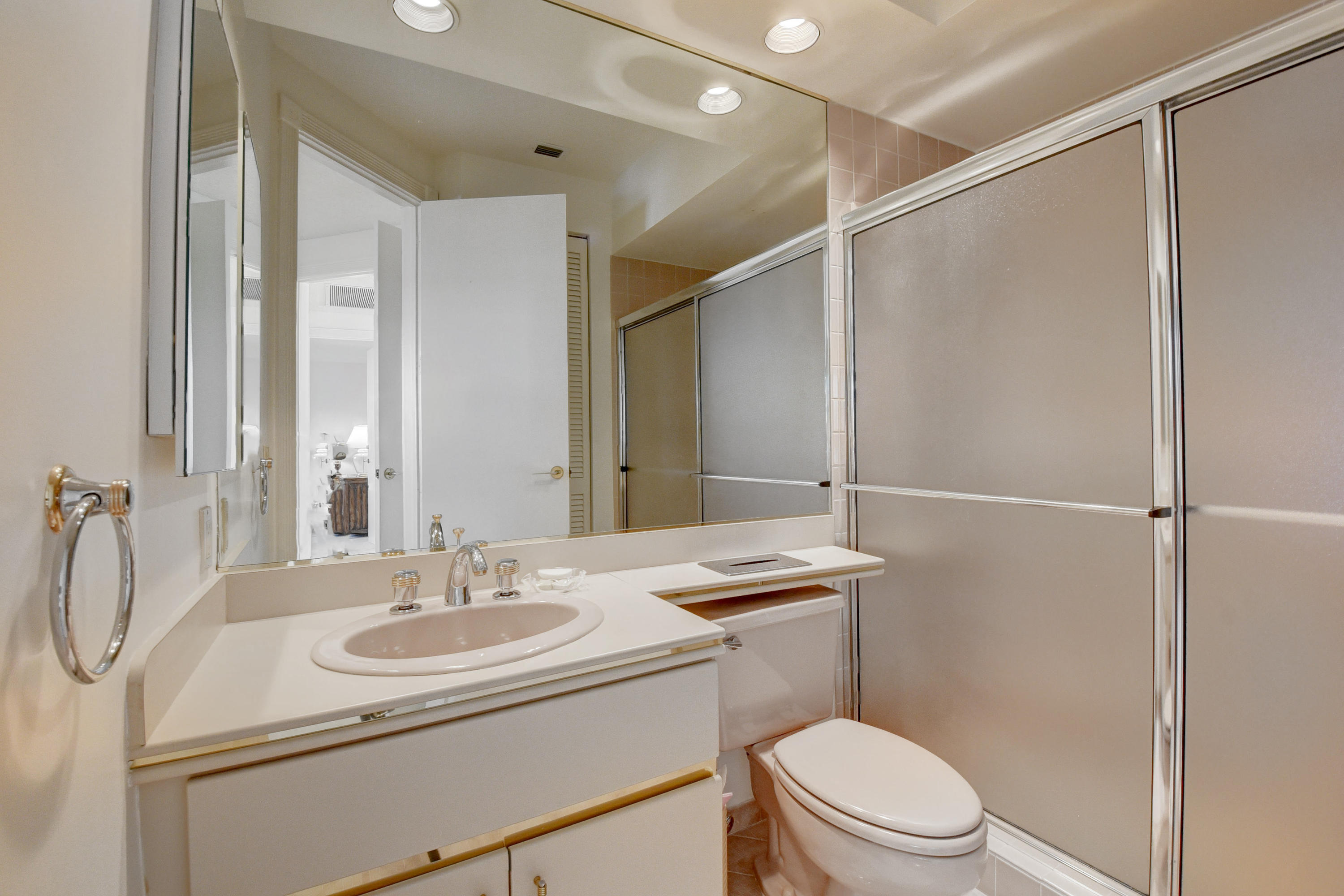 5341 Ascot Bend Road Boca Raton, FL 33496 - Photo 15 of 27 3rd Bed Bath On Suite