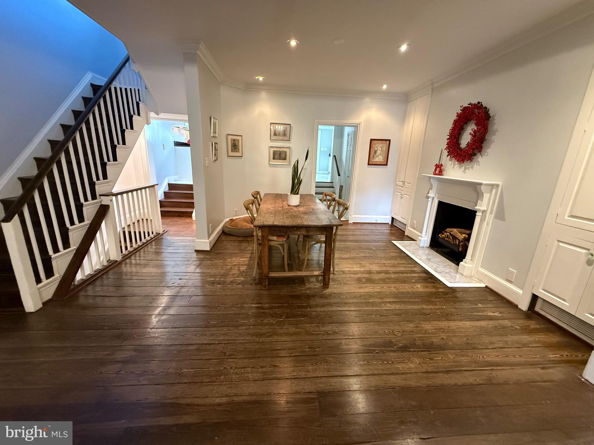 3409 O Street Northwest Washington, DC 20007 - Photo 4 of 9