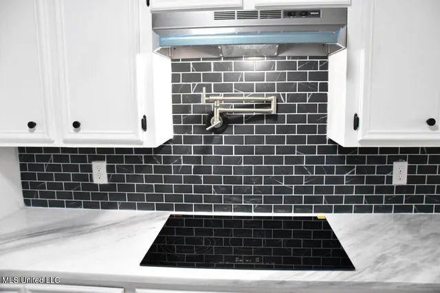 $279,999 | 1528 Tracewood Drive, Jackson, MS 39211