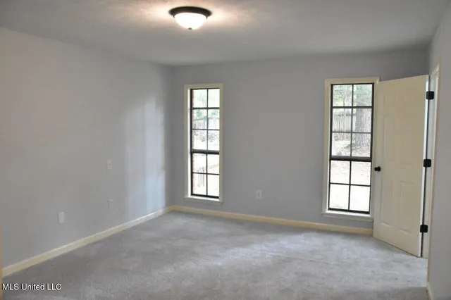 $279,999 | 1528 Tracewood Drive, Jackson, MS 39211